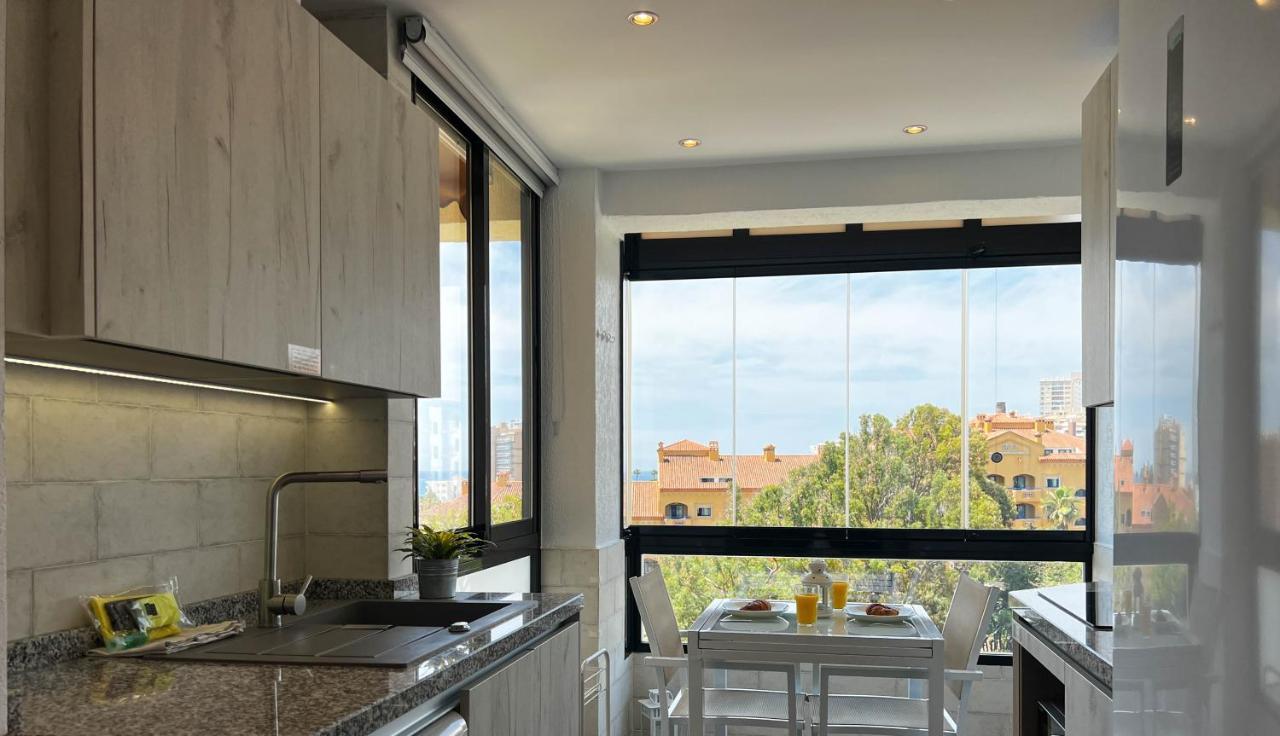 Apartment Aloha Playa Malaga Benalmádena Exterior foto